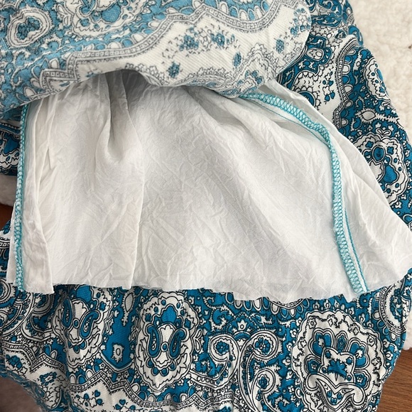 Anthropologie Feather Bone Blue Paisley Talese Wide Leg Cropped Pants - Picture 8 of 8